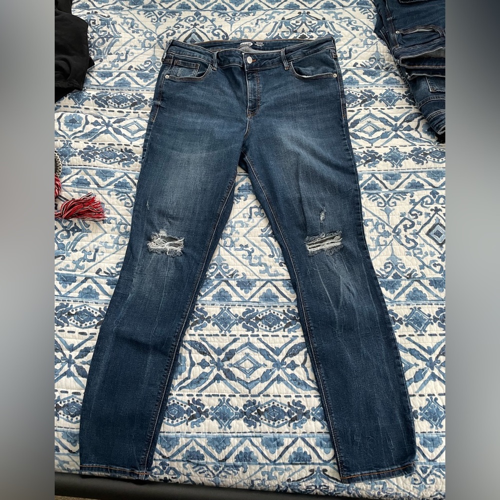 Women’s Old Navy Rockstar Jeans